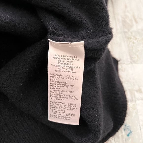 J. Crew Factory Sweater Polo in Extra Soft Yarn Black 2X (16/18) EUC - Picture 4 of 8